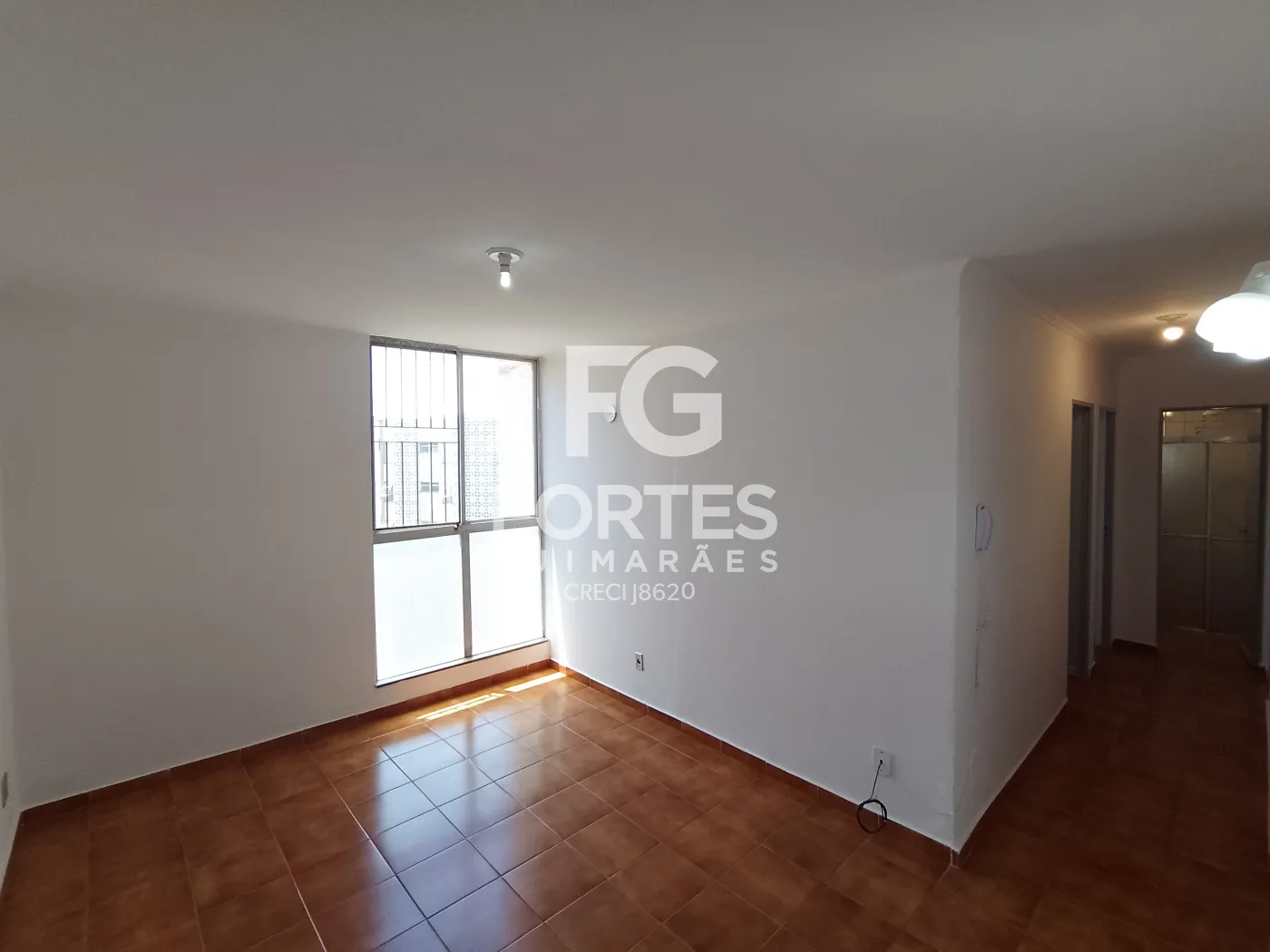 Alugar Apartamentos / Padrão em Ribeirão Preto R$ 1.500,00 - Foto 2