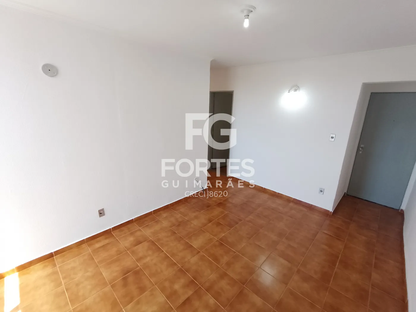 Alugar Apartamentos / Padrão em Ribeirão Preto R$ 1.500,00 - Foto 5