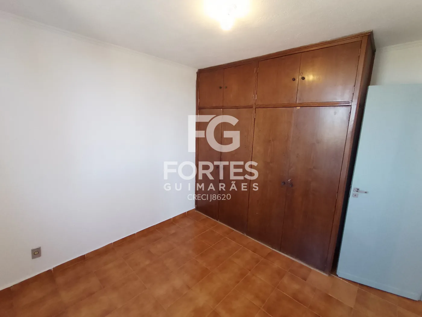 Alugar Apartamentos / Padrão em Ribeirão Preto R$ 1.500,00 - Foto 11