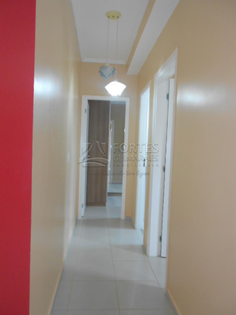 hall dos dormitorios Alugar Apartamentos / Padrão em Ribeirão Preto R$ 2.200,00 - Foto 10