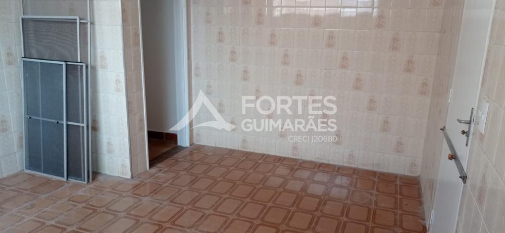 Alugar Casas / Padrão em Ribeirão Preto R$ 2.200,00 - Foto 17