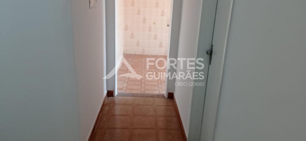 Alugar Casas / Padrão em Ribeirão Preto R$ 2.200,00 - Foto 9