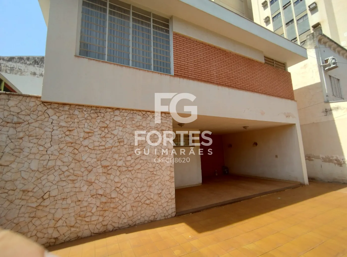 Alugar Casas / Padrão em Ribeirão Preto R$ 10.800,00 - Foto 2