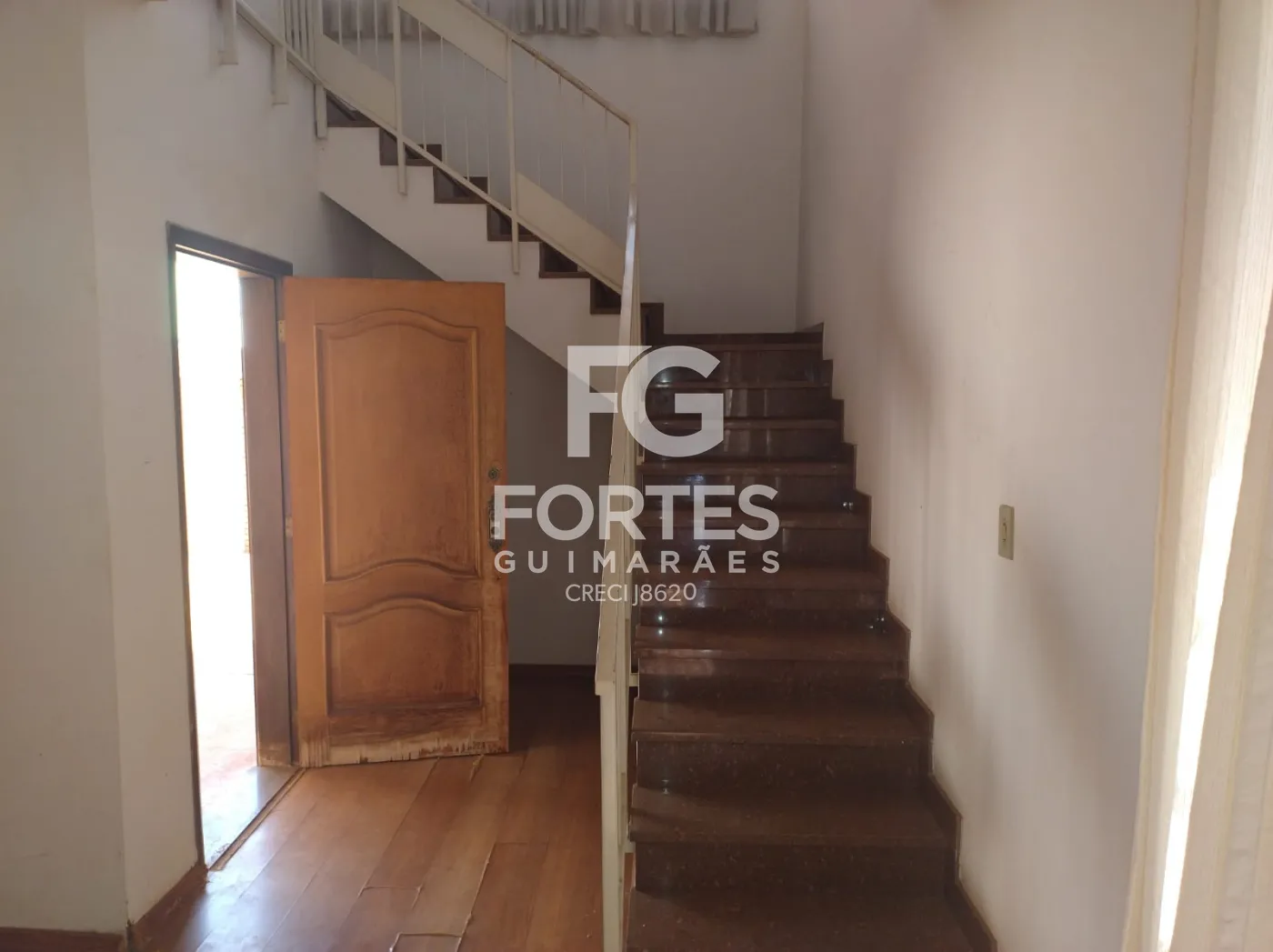 Alugar Casas / Padrão em Ribeirão Preto R$ 10.800,00 - Foto 8