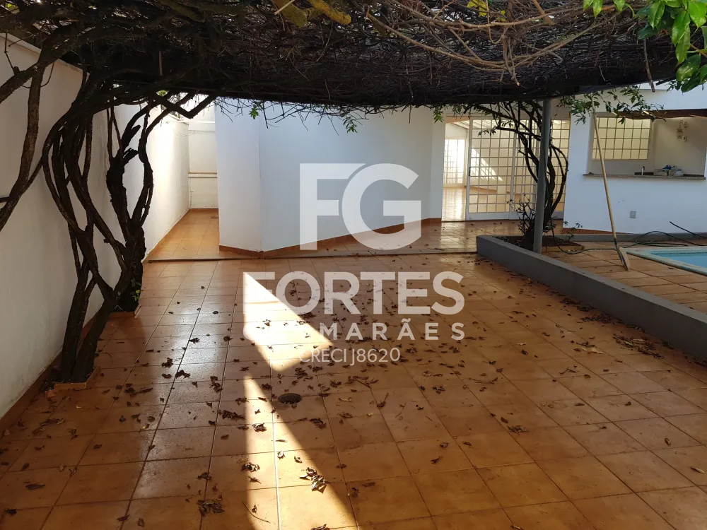 Alugar Casas / Padrão em Ribeirão Preto R$ 8.000,00 - Foto 1