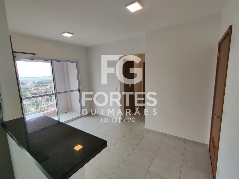 Alugar Apartamentos / Padrão em Ribeirão Preto R$ 1.650,00 - Foto 2