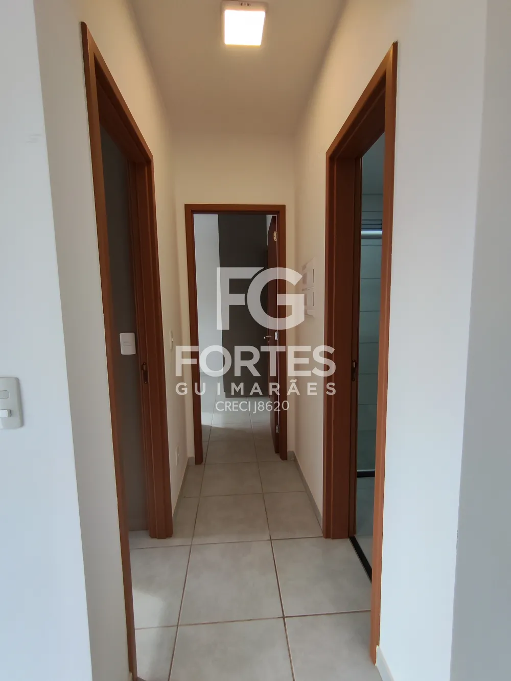 Alugar Apartamentos / Padrão em Ribeirão Preto R$ 1.650,00 - Foto 12