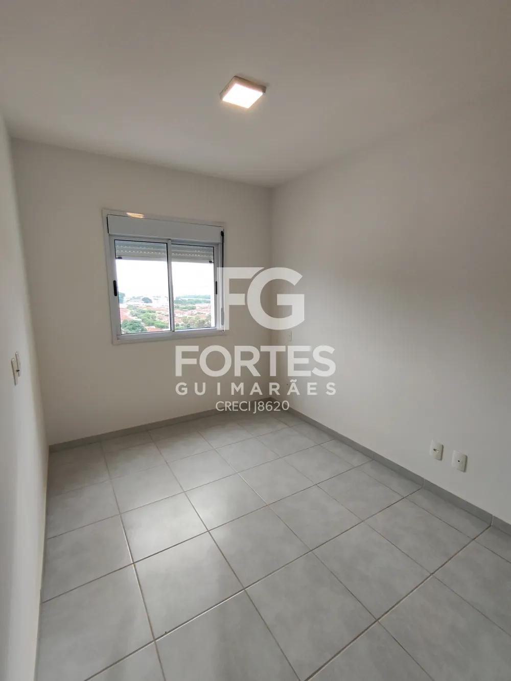 Alugar Apartamentos / Padrão em Ribeirão Preto R$ 1.650,00 - Foto 17