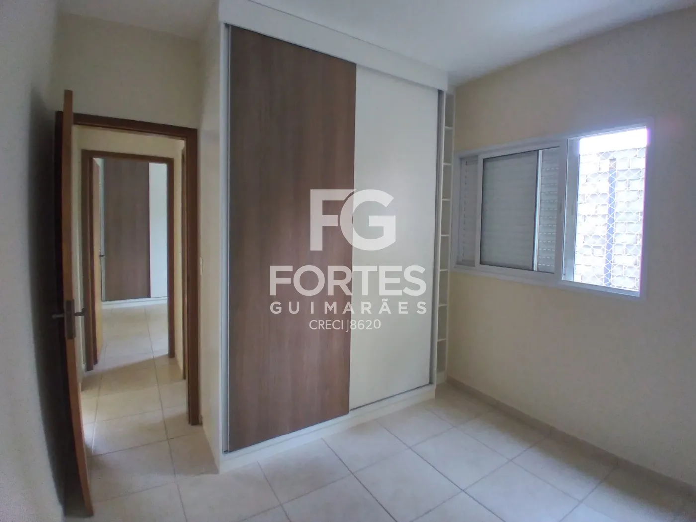 Alugar Apartamentos / Padrão em Ribeirão Preto R$ 1.800,00 - Foto 12