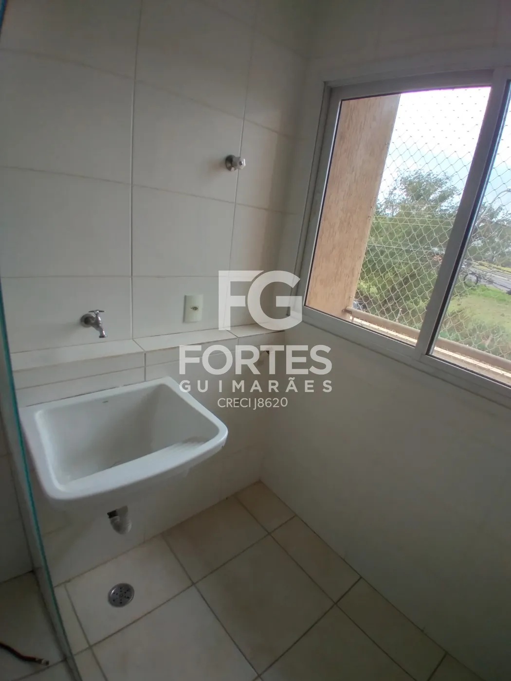 Alugar Apartamentos / Padrão em Ribeirão Preto R$ 1.800,00 - Foto 17