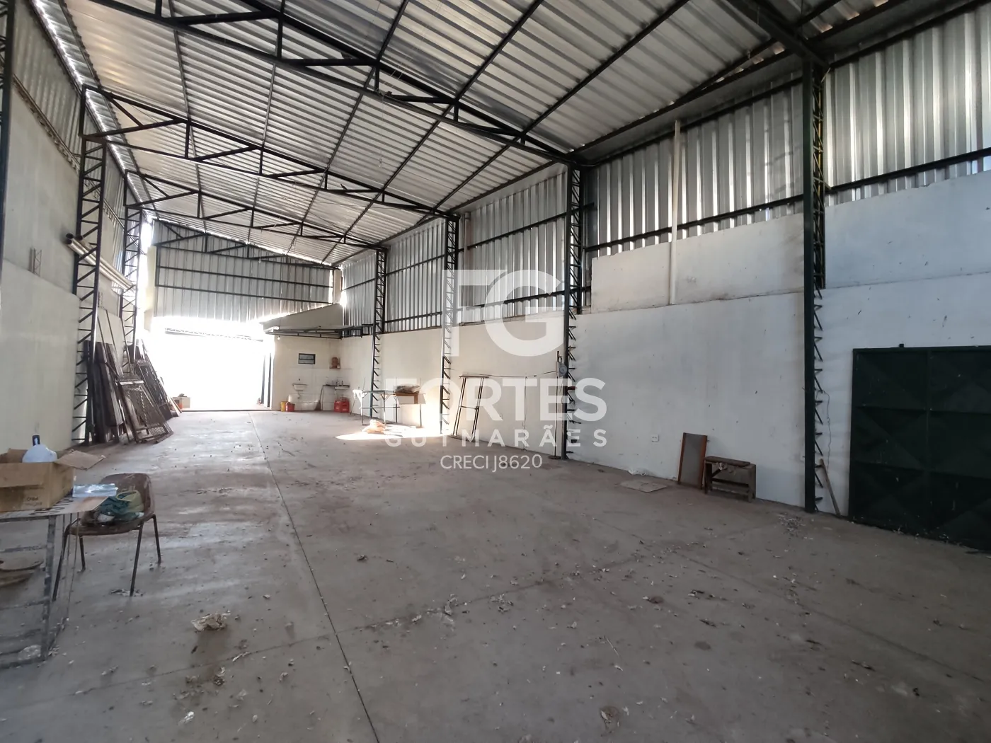 Alugar Comercial / Salão em Ribeirão Preto R$ 3.500,00 - Foto 2