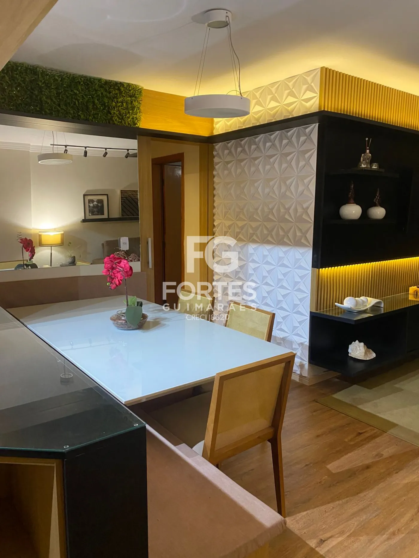 Alugar Apartamentos / Padrão em Ribeirão Preto R$ 2.800,00 - Foto 2
