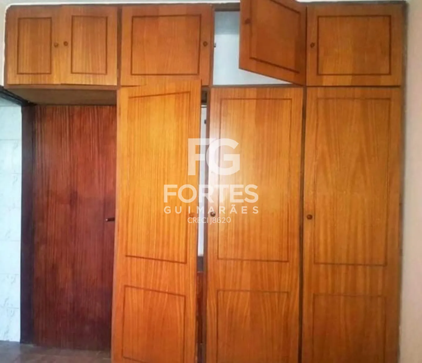 Alugar Casas / Padrão em Ribeirão Preto R$ 2.400,00 - Foto 12