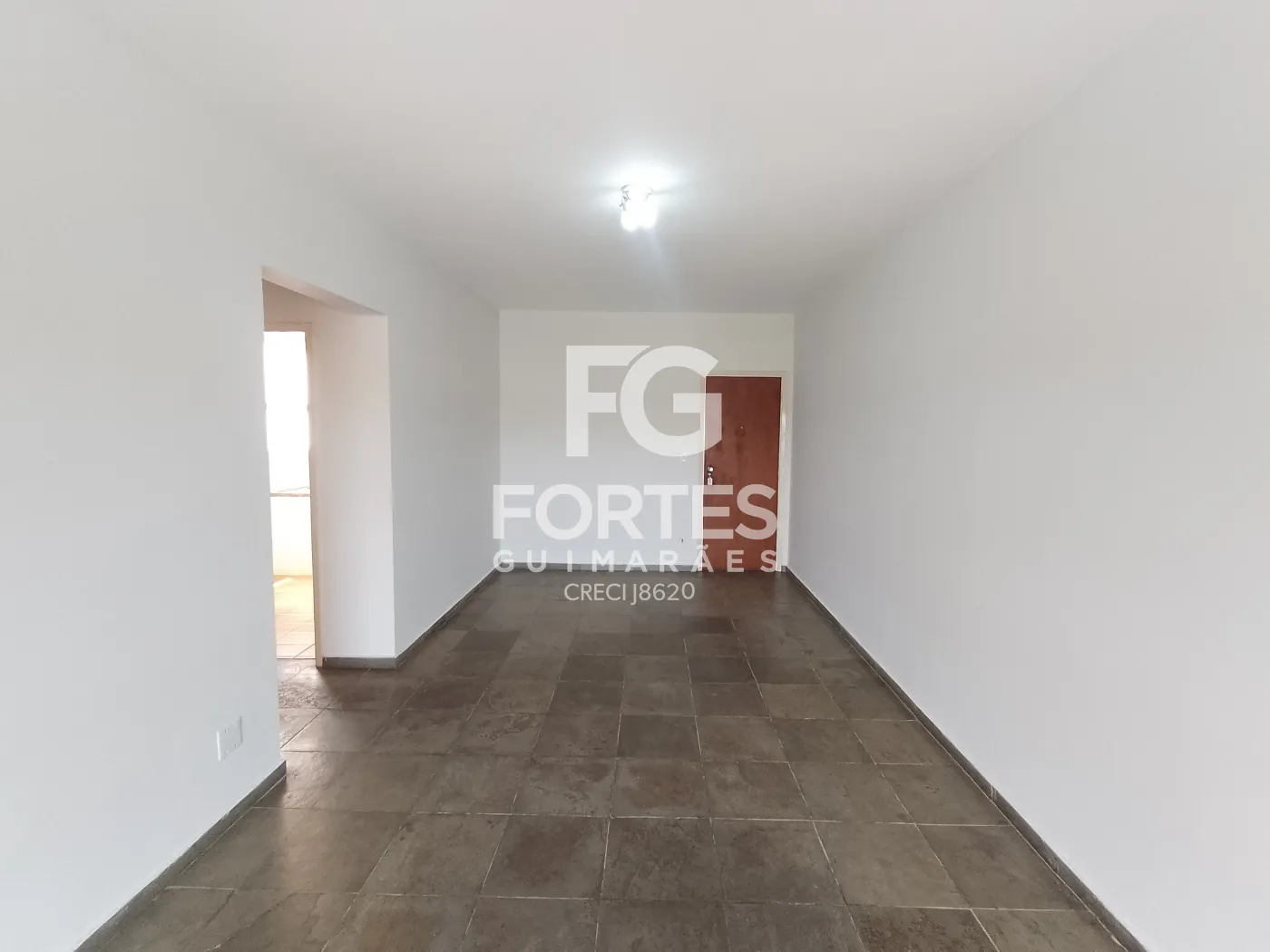 Alugar Apartamentos / Padrão em Ribeirão Preto R$ 1.000,00 - Foto 3