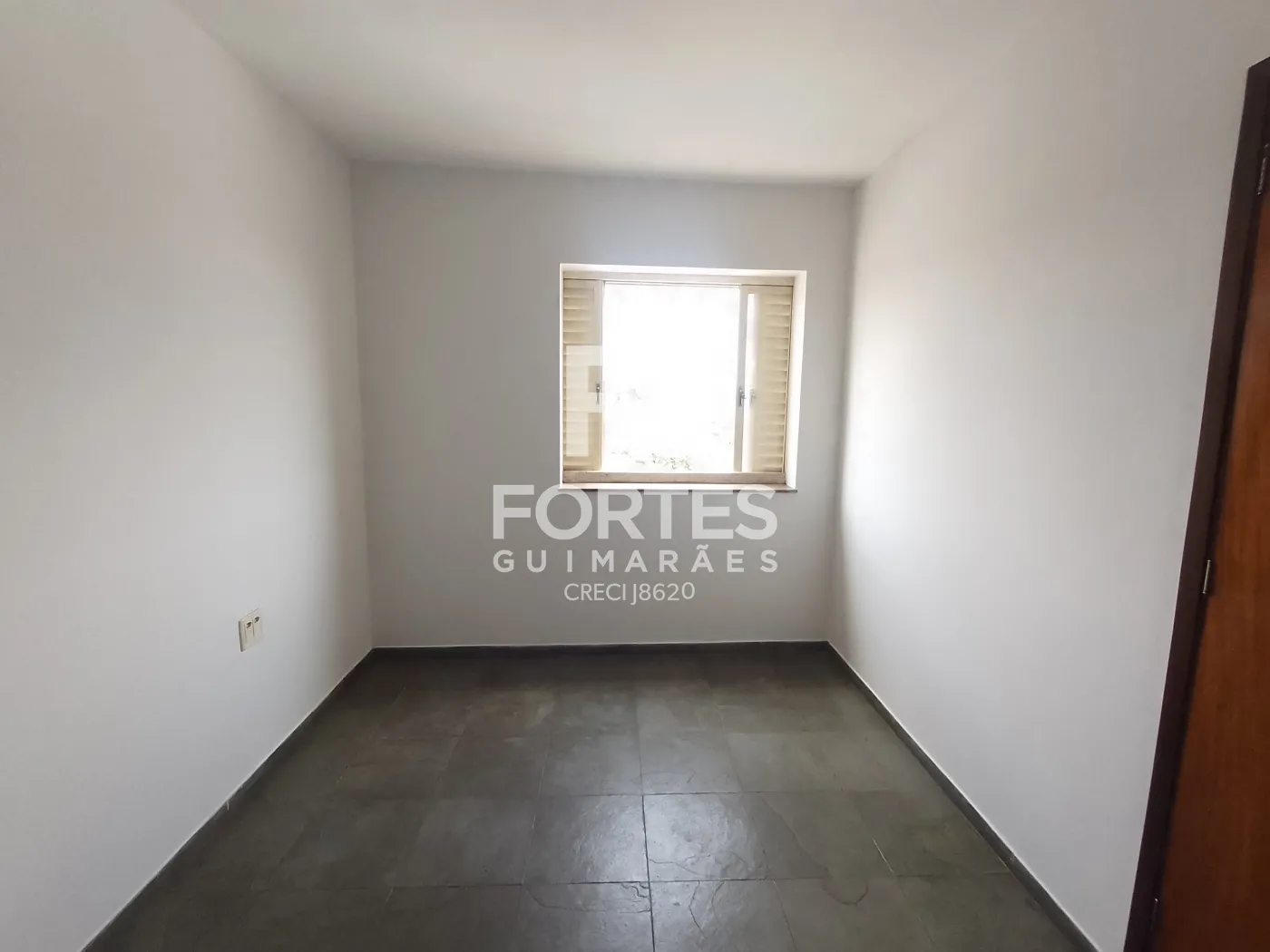 Alugar Apartamentos / Padrão em Ribeirão Preto R$ 1.000,00 - Foto 11