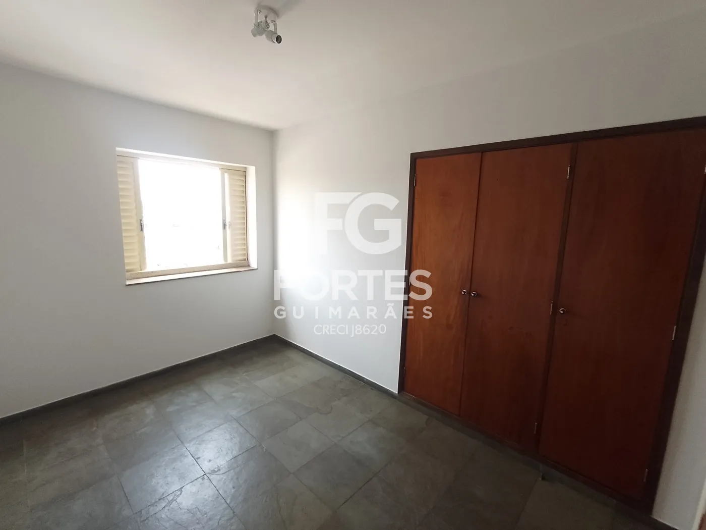 Alugar Apartamentos / Padrão em Ribeirão Preto R$ 1.000,00 - Foto 12