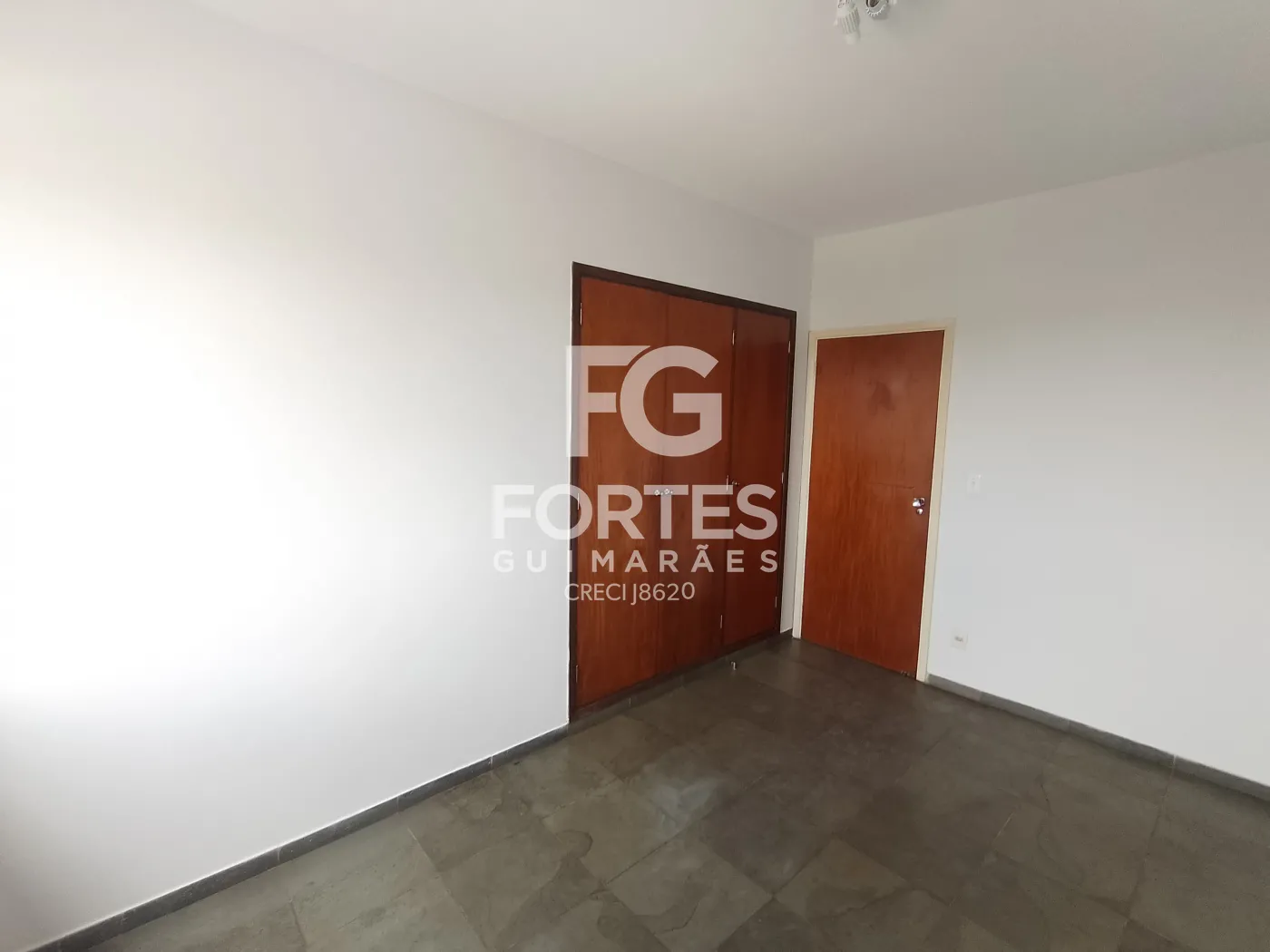 Alugar Apartamentos / Padrão em Ribeirão Preto R$ 1.000,00 - Foto 13