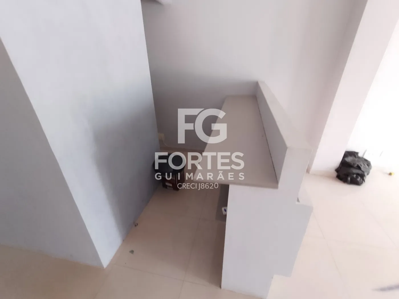 Alugar Comercial / Imóvel Comercial em Ribeirão Preto R$ 1.800,00 - Foto 6