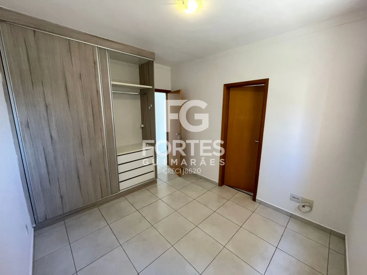 Alugar Apartamentos / Padrão em Ribeirão Preto R$ 1.550,00 - Foto 8
