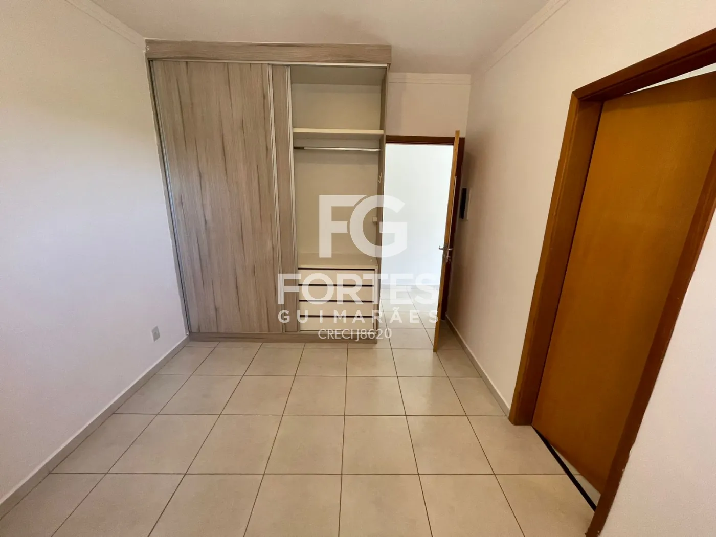 Alugar Apartamentos / Padrão em Ribeirão Preto R$ 1.550,00 - Foto 9
