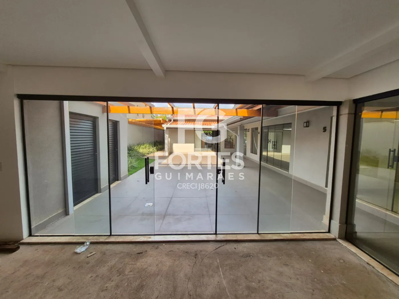 Alugar Comercial / Loja em Ribeirão Preto R$ 2.500,00 - Foto 6