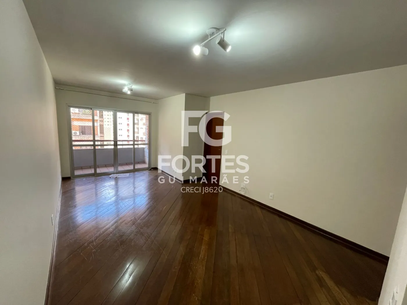 Alugar Apartamentos / Padrão em Ribeirão Preto R$ 1.500,00 - Foto 1