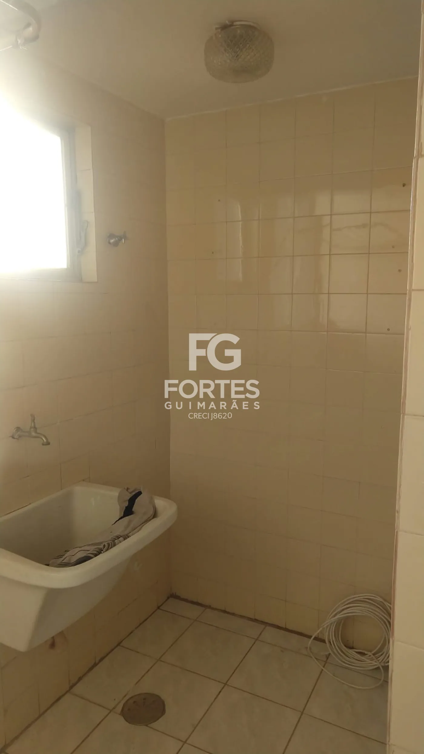 Alugar Apartamentos / Padrão em Ribeirão Preto R$ 1.100,00 - Foto 6