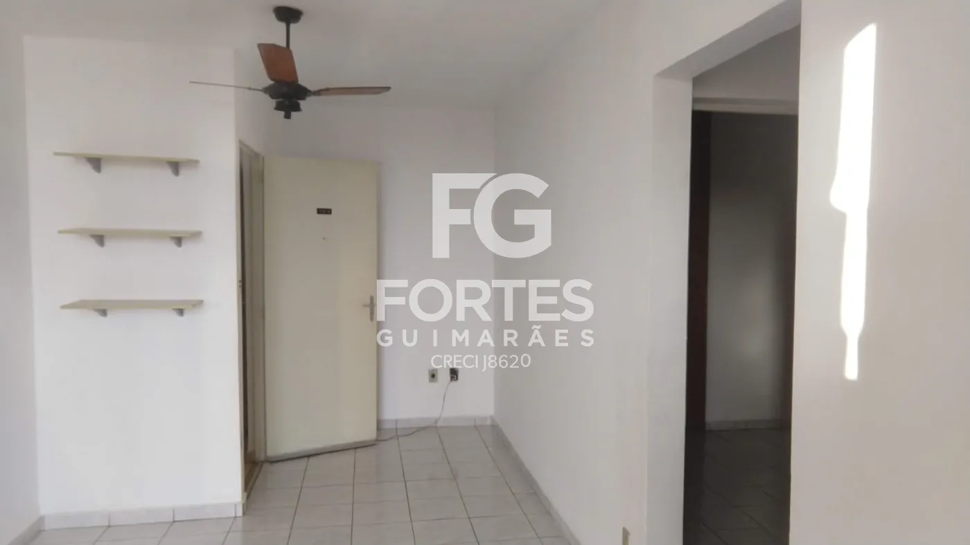 Alugar Apartamentos / Padrão em Ribeirão Preto R$ 1.100,00 - Foto 2