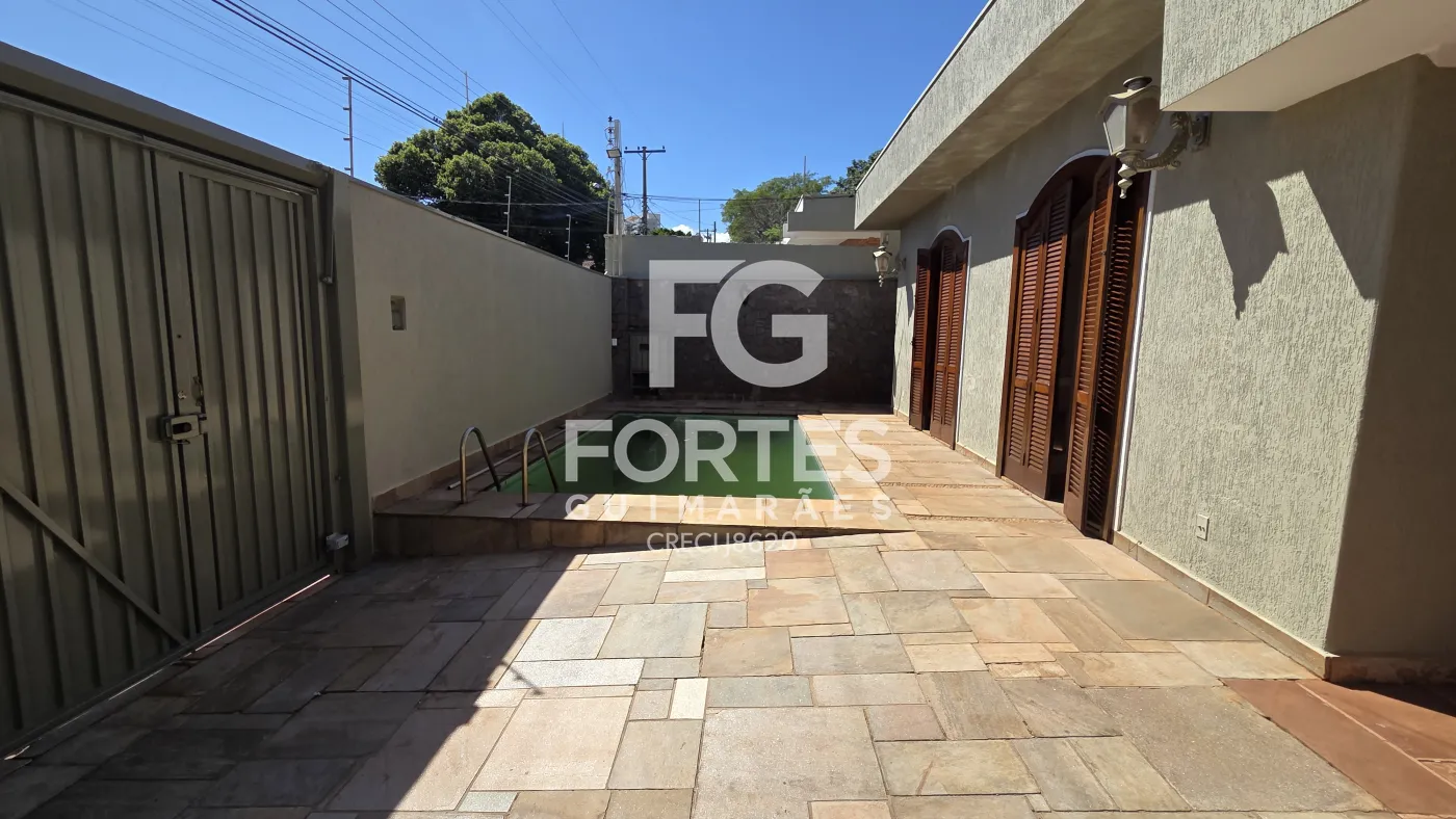 Alugar Casas / Padrão em Ribeirão Preto R$ 6.000,00 - Foto 2