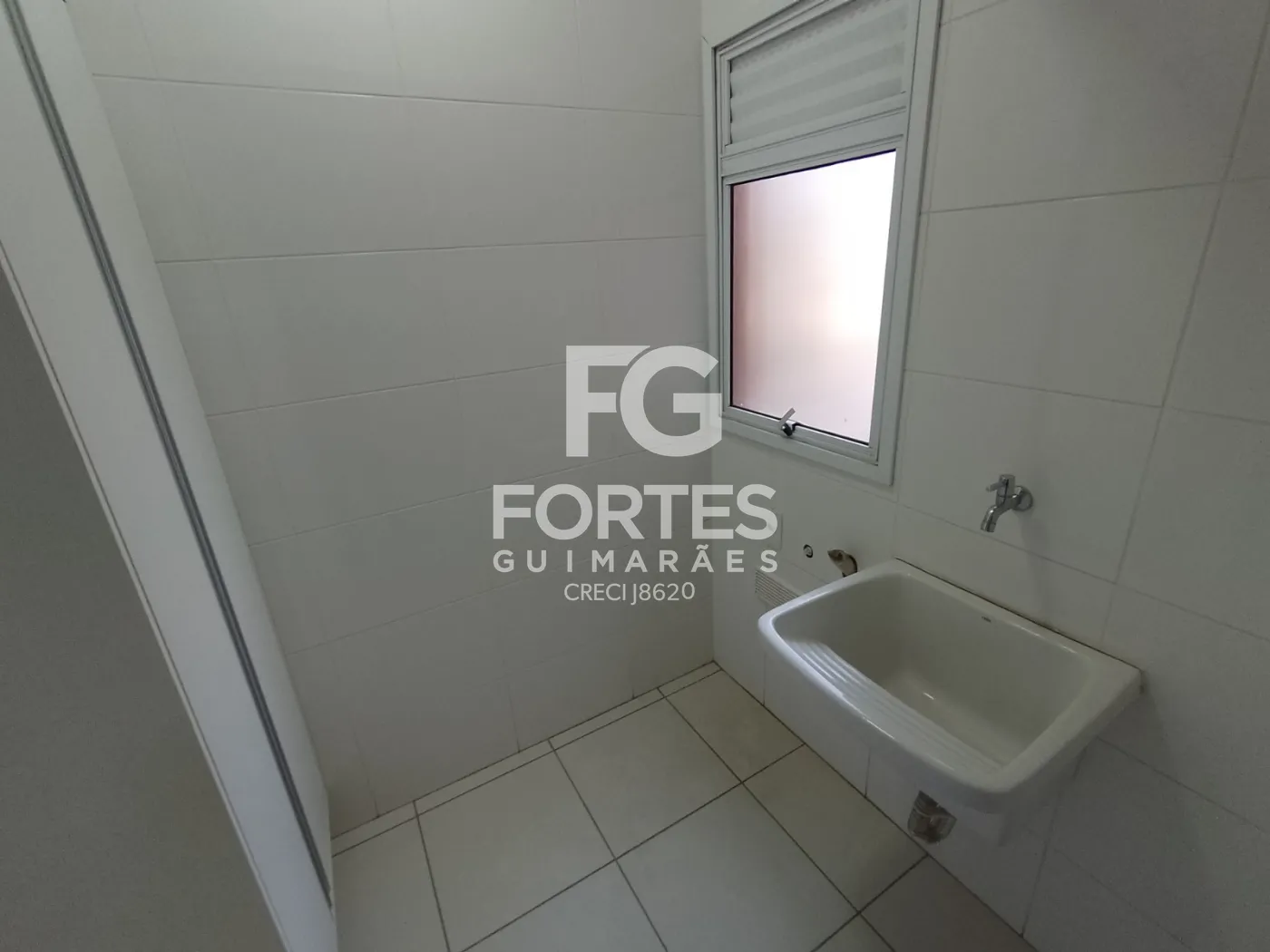 Alugar Apartamentos / Padrão em Ribeirão Preto R$ 1.600,00 - Foto 25