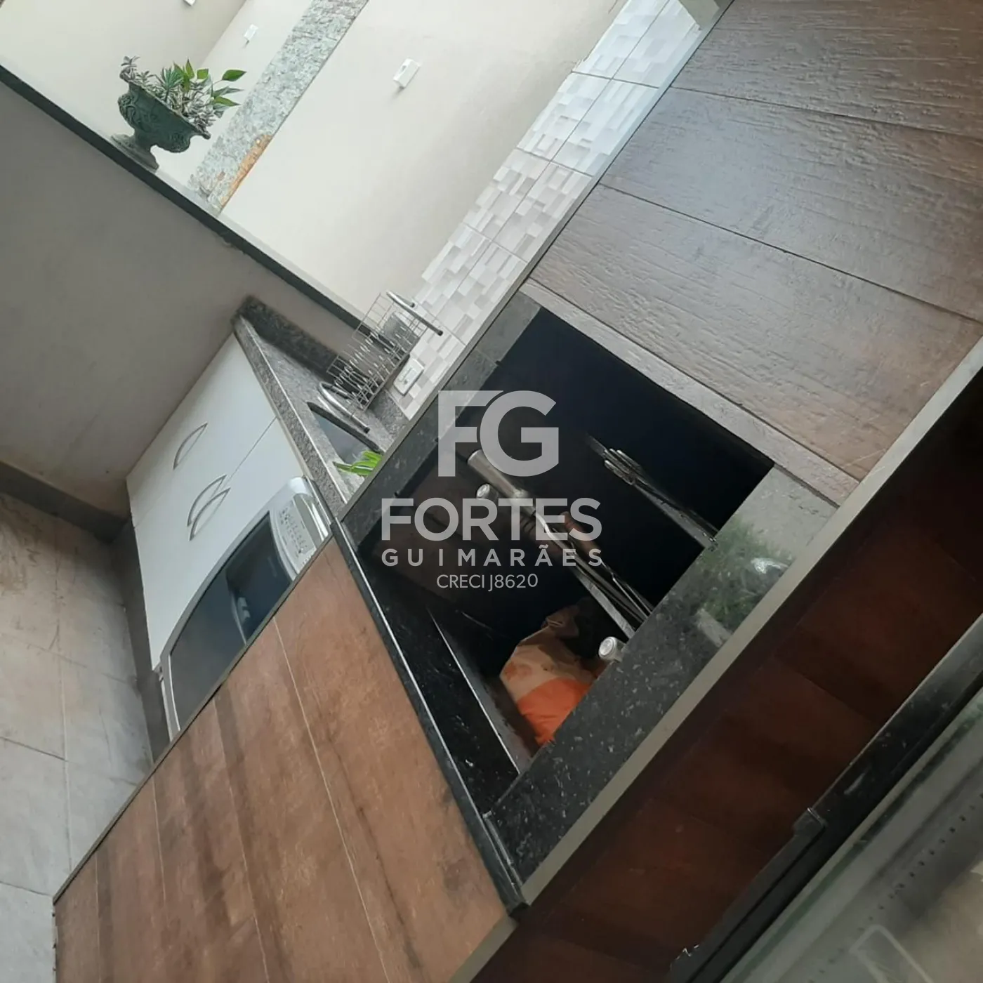 Alugar Casas / Padrão em Ribeirão Preto R$ 4.800,00 - Foto 4