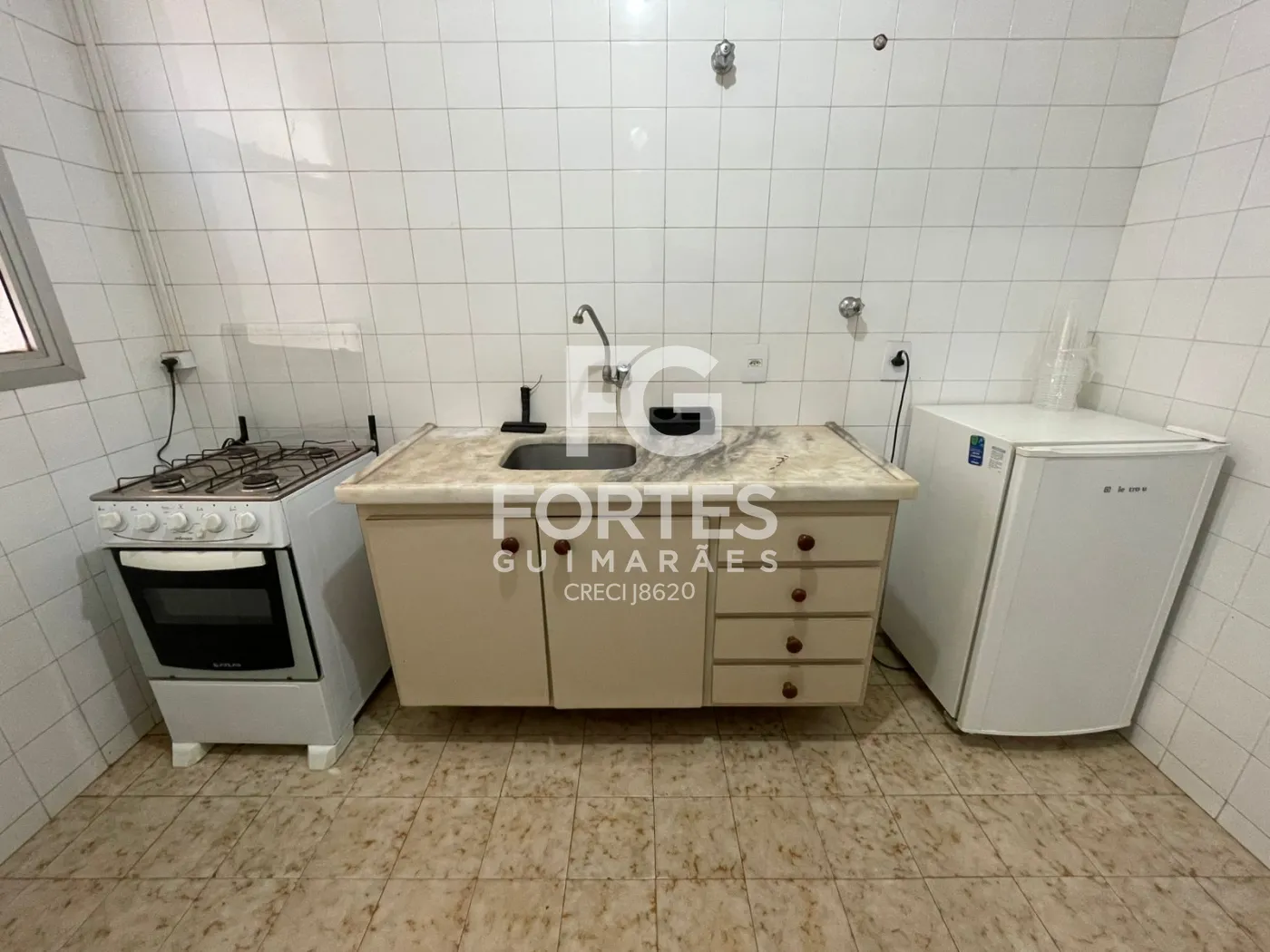 Alugar Apartamentos / Padrão em Ribeirão Preto R$ 1.300,00 - Foto 9