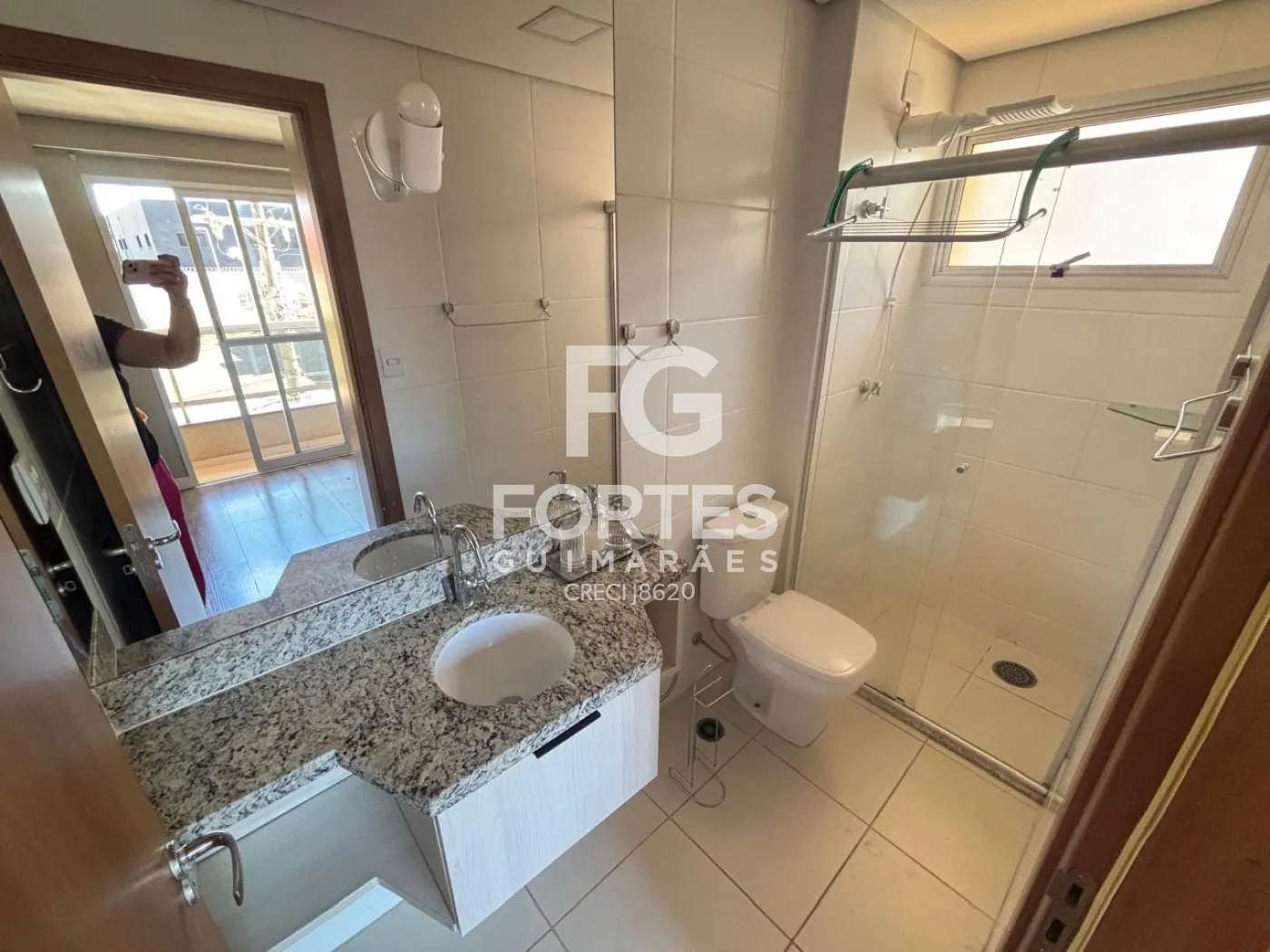 Alugar Apartamentos / Padrão em Ribeirão Preto R$ 1.300,00 - Foto 5