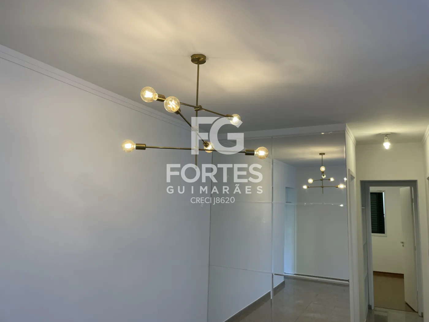Alugar Apartamentos / Padrão em Ribeirão Preto R$ 2.900,00 - Foto 3