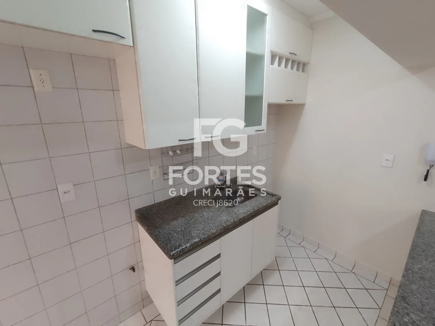 Alugar Apartamentos / Padrão em Ribeirão Preto R$ 1.350,00 - Foto 9