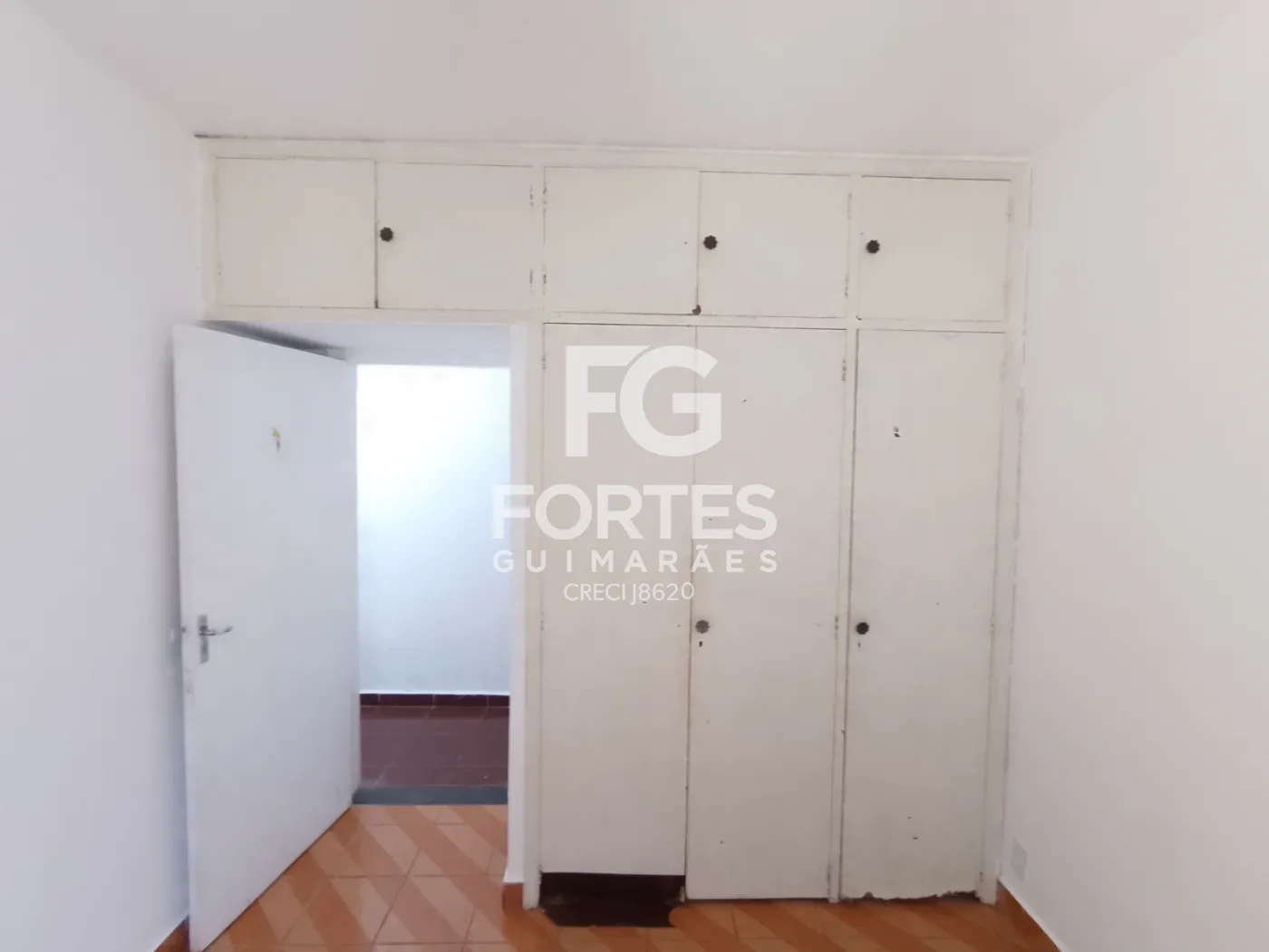 Alugar Casas / Padrão em Ribeirão Preto R$ 1.900,00 - Foto 14