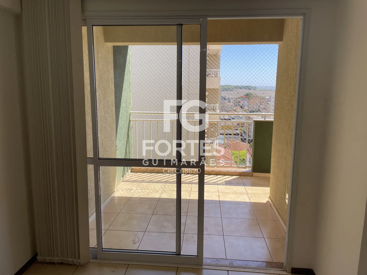 Alugar Apartamentos / Padrão em Ribeirão Preto R$ 2.400,00 - Foto 2