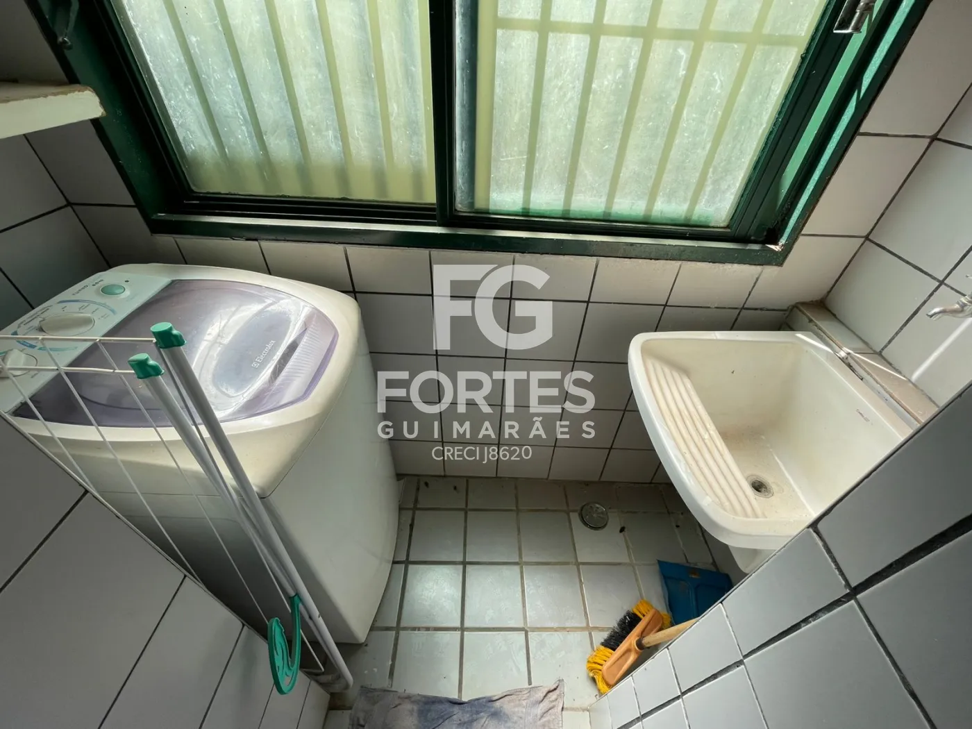 Alugar Apartamentos / Padrão em Ribeirão Preto R$ 1.000,00 - Foto 8