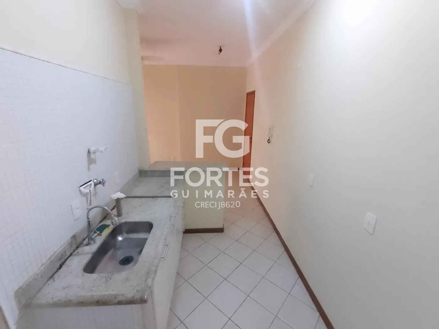 Alugar Apartamentos / Padrão em Ribeirão Preto R$ 1.600,00 - Foto 6