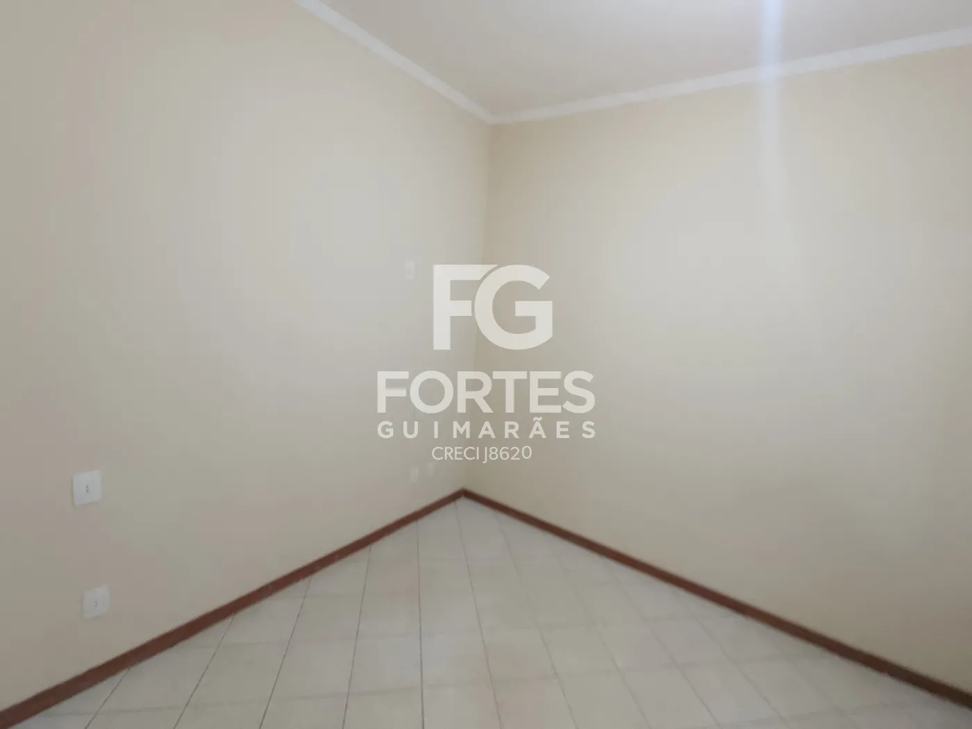 Alugar Apartamentos / Padrão em Ribeirão Preto R$ 1.600,00 - Foto 7