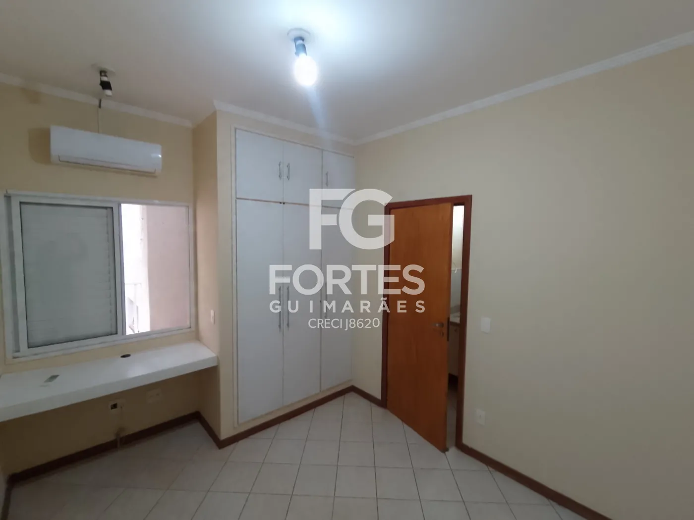 Alugar Apartamentos / Padrão em Ribeirão Preto R$ 1.600,00 - Foto 9