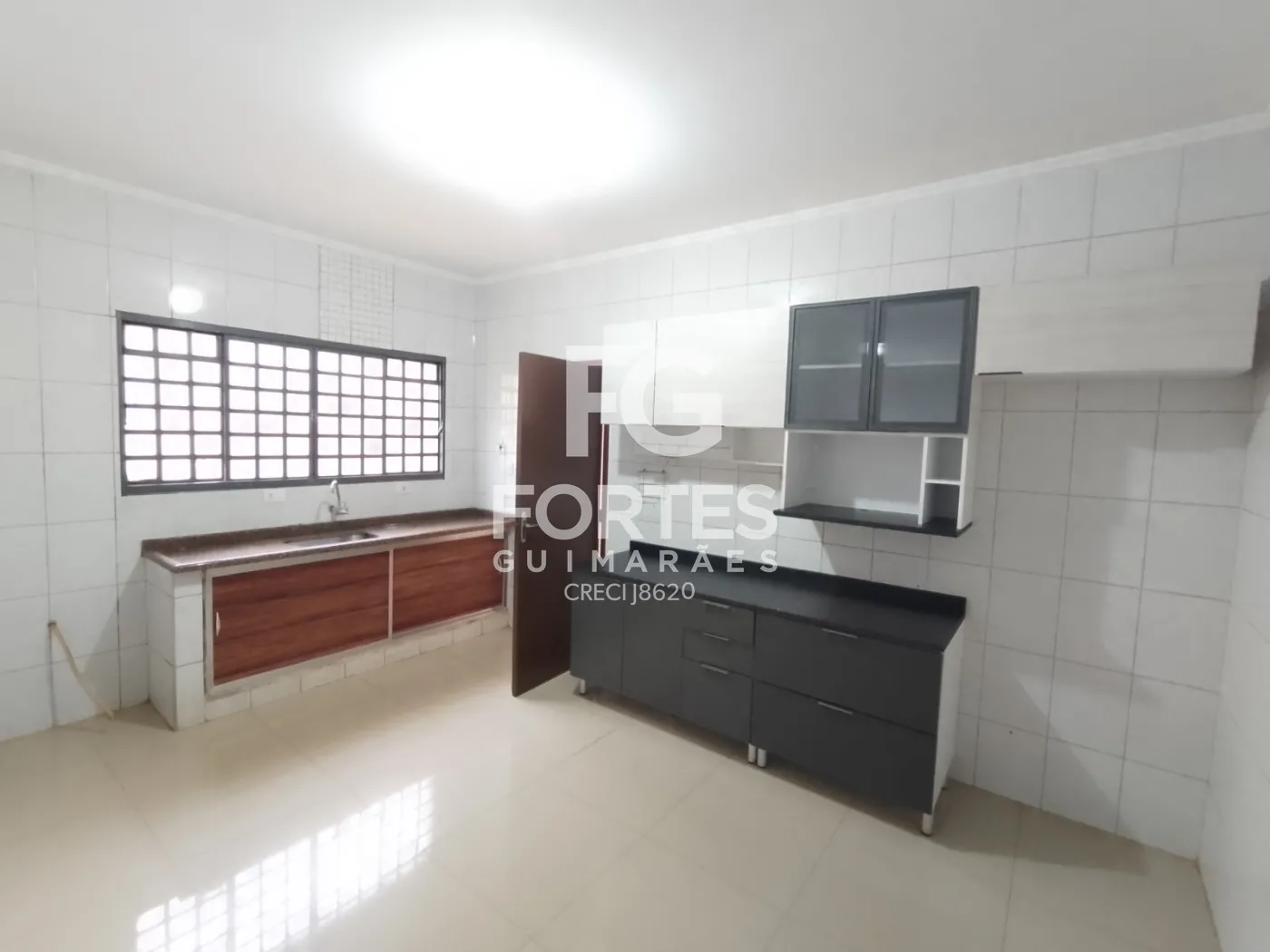 Alugar Casas / Padrão em Ribeirão Preto R$ 4.500,00 - Foto 11
