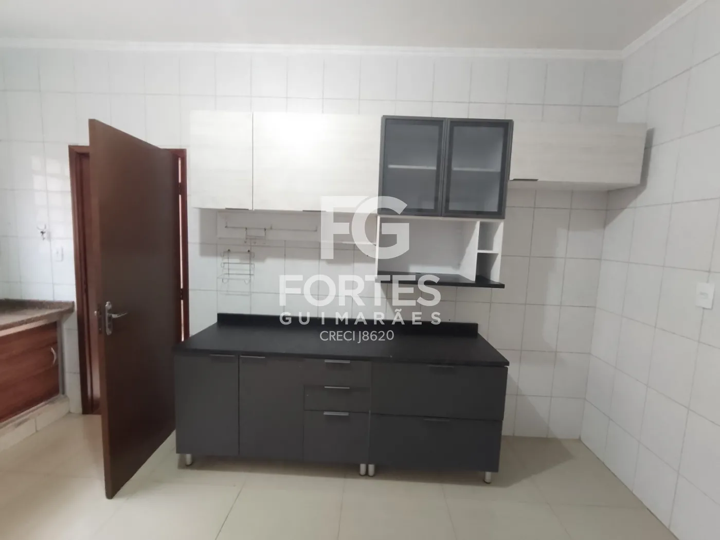 Alugar Casas / Padrão em Ribeirão Preto R$ 4.500,00 - Foto 12