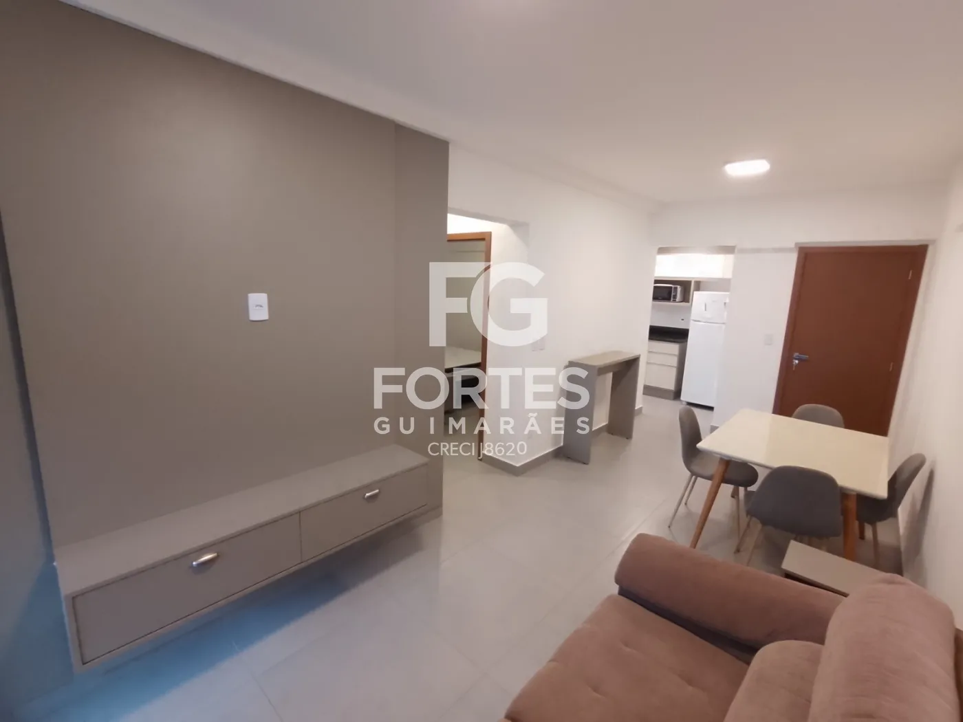 Alugar Apartamentos / Padrão em Ribeirão Preto R$ 3.570,00 - Foto 6