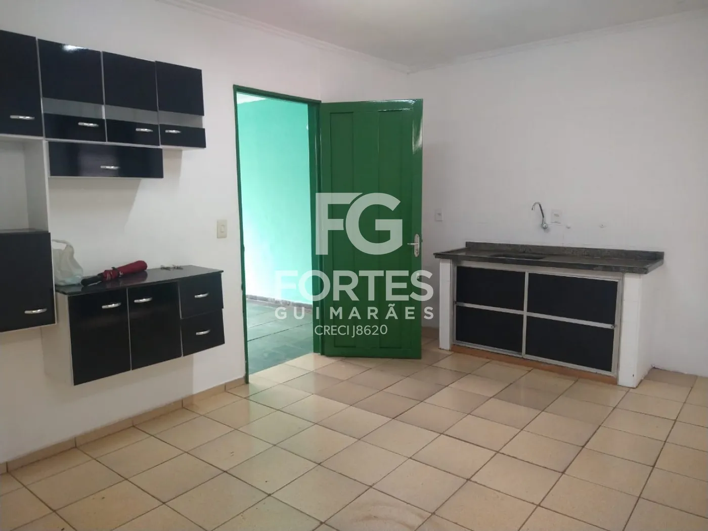 Alugar Casas / Padrão em Ribeirão Preto R$ 2.100,00 - Foto 5