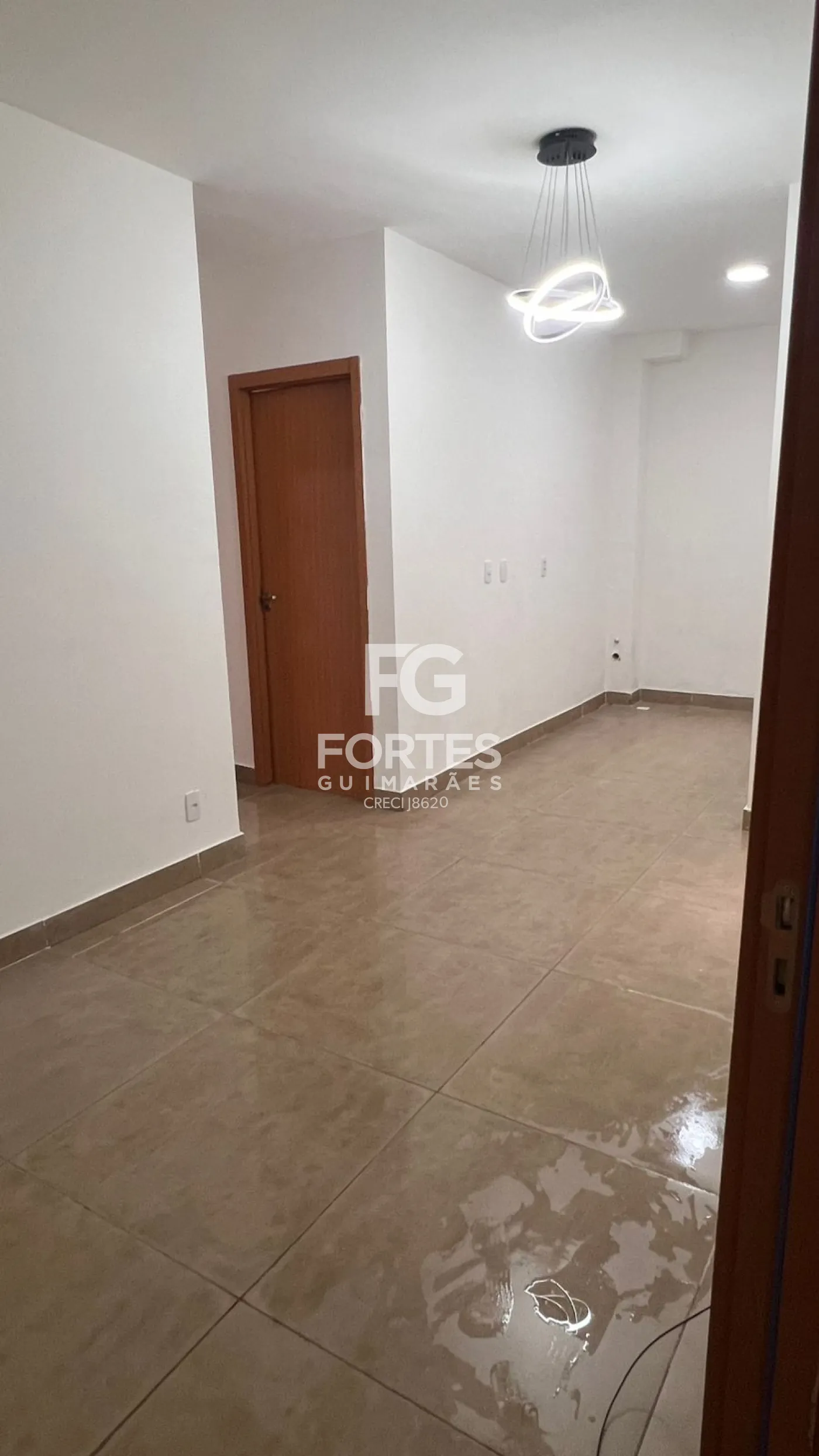 Alugar Apartamentos / Padrão em Ribeirão Preto R$ 1.200,00 - Foto 7