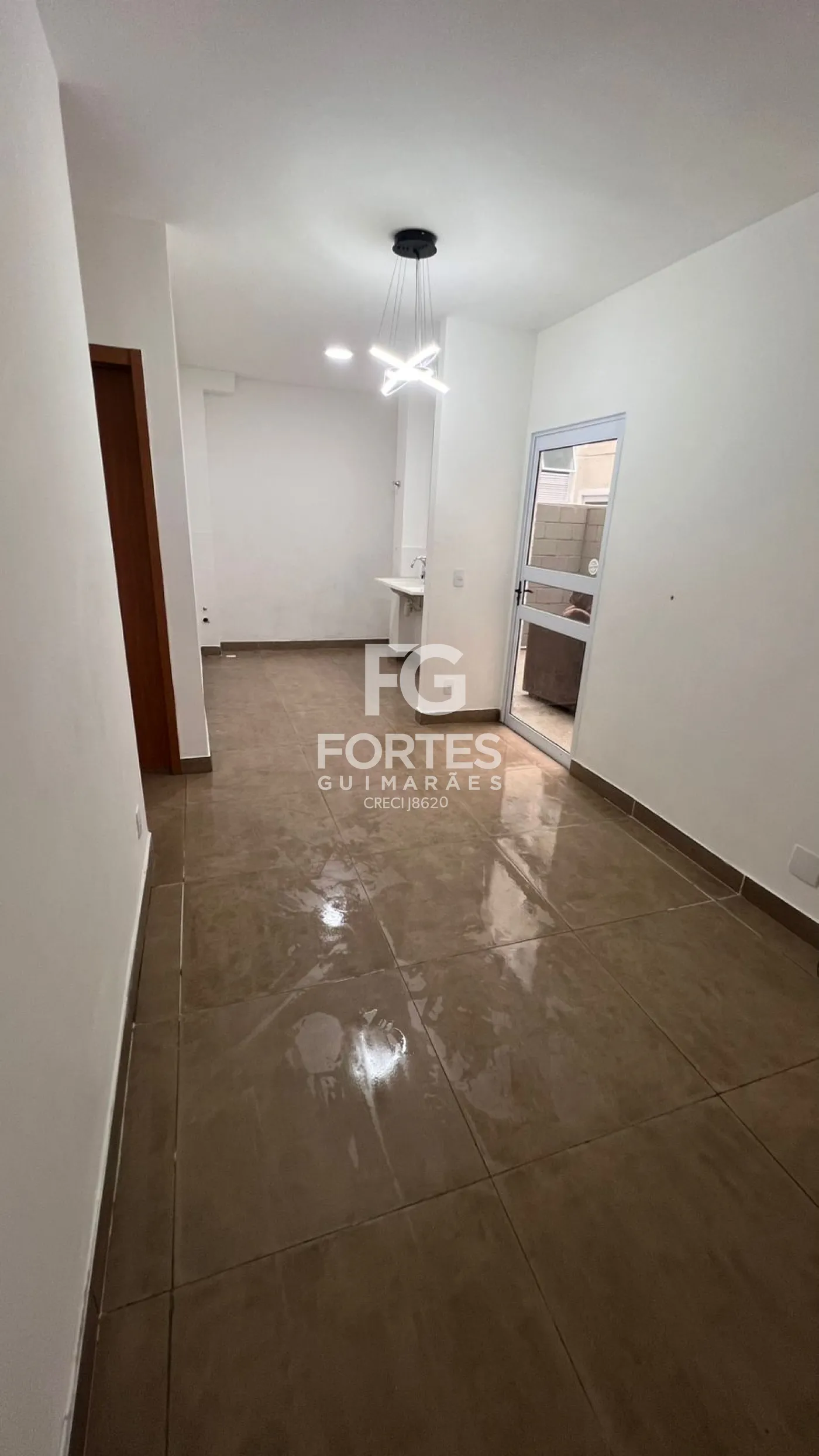 Alugar Apartamentos / Padrão em Ribeirão Preto R$ 1.200,00 - Foto 3