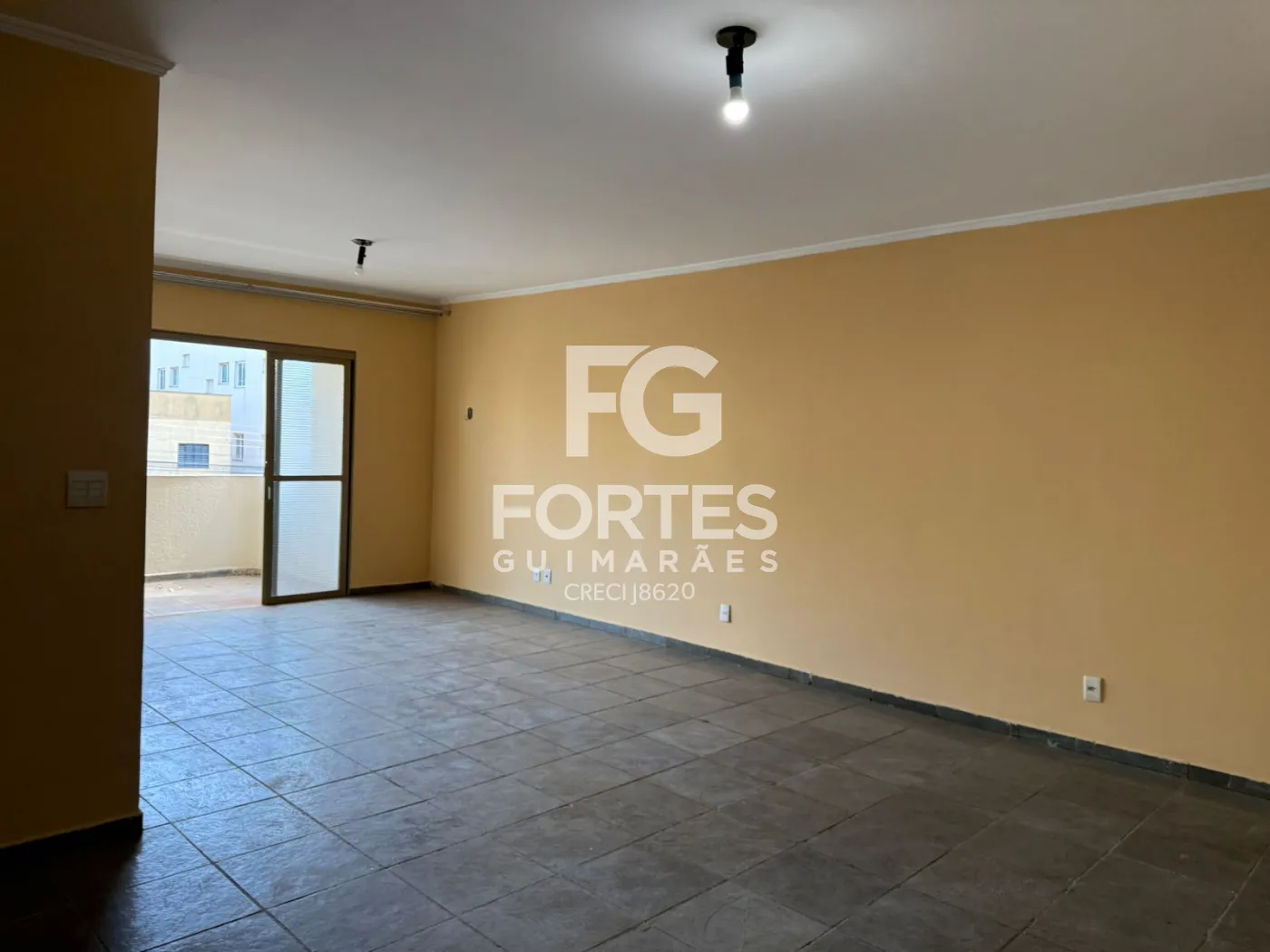 Alugar Apartamentos / Padrão em Ribeirão Preto R$ 1.850,00 - Foto 3