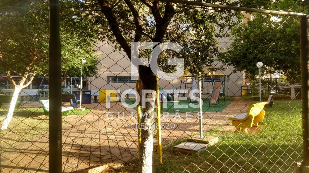 Alugar Apartamentos / Padrão em Ribeirão Preto R$ 1.100,00 - Foto 15