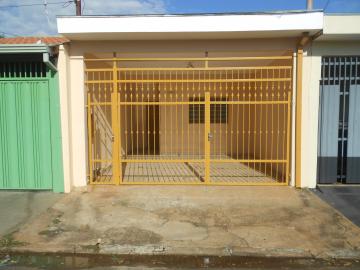 Alugar Casas / Padrão em Ribeirão Preto. apenas R$ 1.000,00